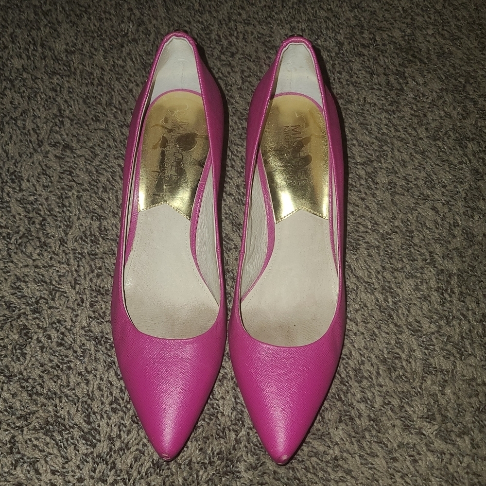Michael Kors | Fuschia MK-Flex Heels 7.5 - Picture 2 of 6